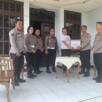 Kunjungan Kapolres Bitung Kepada Anggota Polri yang Sakit