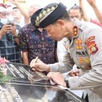 Kapolda Bali Resmikan Polsek Busungbiu dan Pos Polisi Lovina, Sekaligus Laksanakan Giat Baksos