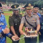 Kapolres Jembrana Hadiri Peringatan HUT PGRI ke 77 Sekaligus HUT KORPRI ke 51 di Stadion Pecangakan