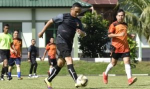 Tingkatkan Sinergitas Lewat Pertandingan Persahabatan