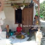 Wujudkan Kedekatan Dengan Warga, Bhabinkamtibmas Desa Kareo Polsek Jawilan Sambangi Warga Binaannya