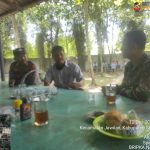 Jalin Sinergitas Guyub TNI-Polri, Bhabinkamtibmas Polsek Jawilan Bersama Babinsa Giat Sambang Desa