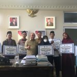 Wali Kota Molen Serahkan Bonus Atas Prestasi Juara MTQH/STQH Tingkat Provinsi Bangka Belitung
