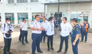 Dirjen Kemenhub RI Kunjungi Pos Keamanan Nataru Manado