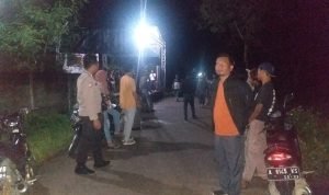Antisipasi Gangguan di Malam Tahun Baru, Polsek Jawilan Polres Serang Gelar Patroli KRYD di Desa Bojot