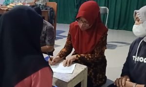 Ratusan Santri Ponpes Al Mubarokah Majenang Diperiksa Kesehatan Oleh Puskesmas dan MSI