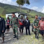 Para Tokoh Wilayah Puncak Jaya Kunjungi Satgas Yonif R712/Wiratama