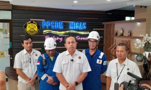 Peringati HUT PPSDM Migas ke-57, Puluhan Damkar Konvoi Keliling Kota Cepu