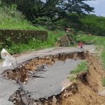 Atas Longsornya Jalan Todanan, Anggota DPRD Blora Meminta Pemkab Segera Mengambil Tindakan