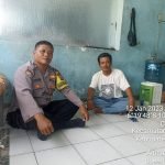 Bhabinkamtibmas Polsek Jawilan Bripka Yoyon Sambangi Warga Sampaikan Pesan Kamtibmas