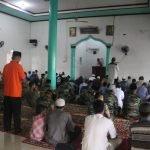 Pererat Silaturahmi, Prajurit Ksatria Sungai Musi Safari Sholat Jum’at dengan Warga