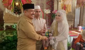Banjir Ucapan Selamat, Wawako Mardison Hadiri Pernikahan Keponakan Wako Genius dr.Anne & dr.Egy