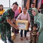 Danrem 131/Stg Mengikuti Bakti Sosial Penyerahan Tali Asih Bagi Anak Asuh Stunting