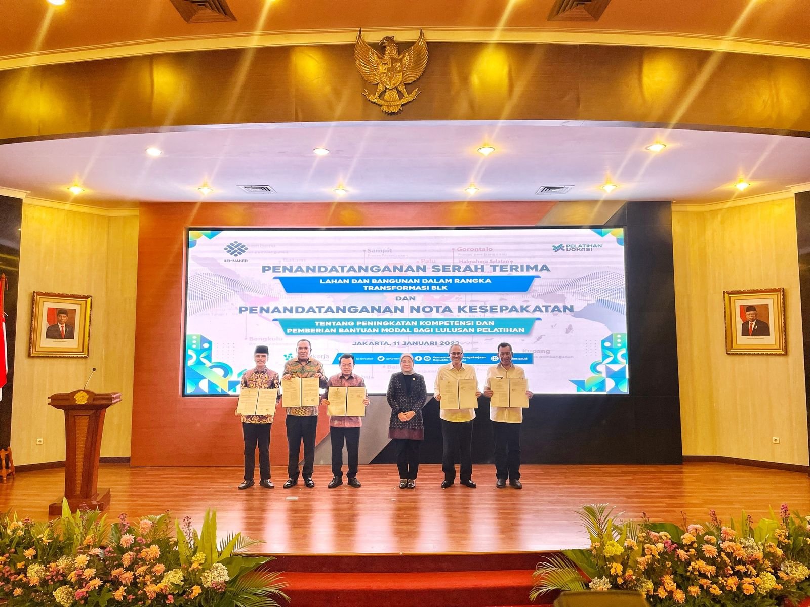 Bupati Halsel Hibahkan Lahan 10 Hektar Ke Kemenaker Untuk Pembangunan BLK 1 IMG 20230112 091609617