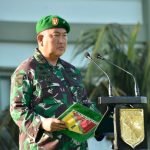 Upacara 17-an Dipimpin Kapoksahli Pangdam XIII/Merdeka