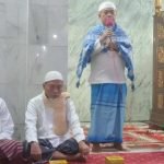 Bupati Merangin Dampingi Gubernur Subuh Berjemaah di Masjid Raya