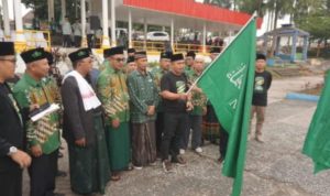 Peringati 1 Abad NU, Molen Melepas Peserta Pawai Kirab