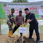 Peringati HPN 2023, PWI Blora Tanam Bibit Buah di Desa Jepangrejo