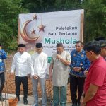 Walikota Maulan Aklil Lakukan Peletakan Batu Pertama Mushola Al Barokah Tanjung Bunga
