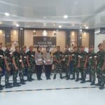 Tingkatkan Disiplin dan Keamanan Berkendara, Prajurit Bersama Persit Yonarmed 15/105 Chailendra Buat SIM