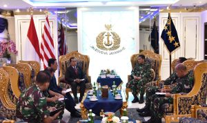 Terima Kunker Ketua Yayasan Nala, Kasal: Roda Organisasi Bertumpu Pada Kemampuan SDM