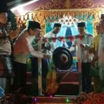 Wabup Beri Penghargaan ke Admin Elsimil dan TPK