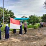 Kapolsek Jawilan Jadi Pembina Upacara Bendera di SMK/SMP Karya Mandiri 