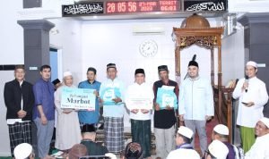 ​Safari Ramadhan Perdana, Molen Serahkan Bantuan Bagi Dhuafa dan Tabungan Marbot di Masjid Assajidin Gabek