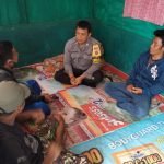 Secara Door to Door, Bhabinkamtibmas Polsek Polres Sukabumi Dengarkan Aduan dan Curhatan Warga