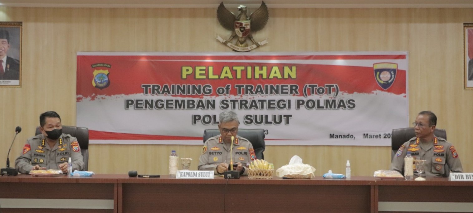 Tingkatkan Strategi Polmas, Ditbinmas Polda Sulut Gelar Training of Trainer 1 IMG 20230306 172039