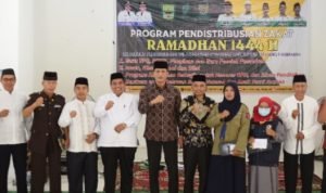 Program Ramadhan Bahagia Baznas, Pemkab Padang Pariaman Salurkan Zakat Kepada 7269 Mustahik
