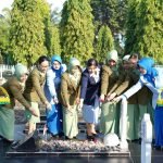 Peringati HUT ke-59, Dharma Pertiwi Daerah B Gelar Ziarah Rombongan