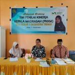 Kepala Seksi Madrasah Kemenag Buka Kegiatan PKKM di MAN 1 Halteng Dan MTs N 1 Halteng