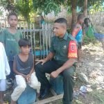 Manfaatkan Libur Sekolah, Babinsa Komsos Dengan Sejumlah Anak-Anak di Desa Binaan