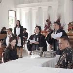 Bersama Gubernur Olly Dondokambey, Bupati Joune Ganda Ikuti Ibadah Jumat Agung dan Perjamuan Kudus di GMIM Rut Suwaan