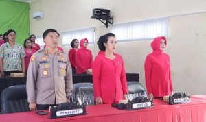 Kapolres Jembrana Bersama Ketua Bhayangkari Cabang Jembrana Hadiri Acara Ulang Tahun Yayasan Kemala Bhayangkari Ke 43 