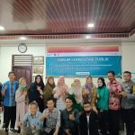 Sertu Tri Novriyanto Monitoring Rapat FKP di Kantor Lurah Bagus Kuning