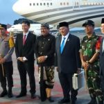 Hadiri KTT Asean ke 42, Sultan Brunei Darussalam Landing di Bandara I Gusti Ngurah Rai 