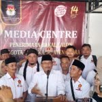 Greget, Mantan Bupati Blora Dampingi Pendaftaran Bacaleg Gerindra di Kantor KPU