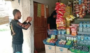 Unit Reskrim Polsek Cikande Olah TKP Kasus Perampokan Berpistol di Warung Cikande Ambon