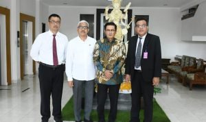 Hadirkan Fadel Muhammad, Fakultas Pariwisata Unud Gelar Kuliah Umum Peran Kewirausahaan dan Pemerintahan