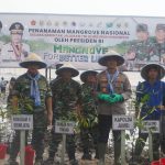 Pangdam II/Swj Bersama Forkopimda Jambi Laksanakan Penanaman Mangrove Serentak