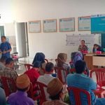 Bhabinkamtibmas Polsek Jawilan Polres Serang Hadiri Rapat Forum Konsultasi Publik Pendataan Awal Regsosek di Aula Kantor Desa Kareo