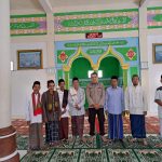 Usai Shalat Jumat, Personil Polsek Jawilan Laksanakan Sambang Polmas RW Silaturahmi Dengan Pengurus Masjid