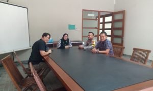 Kanit Reskrim Polsek Jawilan Polres Serang Ipda Edi Laksanakan Giat Sambang Perusahaan di Desa Kareo