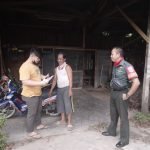 Komsos dengan Penjaga Pool Damri, Sertu Sudomo Himbau Tingkatkan Keamanan dan Kebersihan Lingkungan