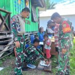 Cegah Stunting, Satgas Yonif Raider 200/BN Bersama Puskesmas Airu Beri Penyuluhan dan Kesehatan