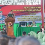 Danrem 042/Gatam Beri Arahan ke Prajurit, PNS dan Anggota Persit Kodim 0427/WK