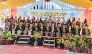 Meriahnya Acara Perpisahan di SMP Negeri 1 Carenang
