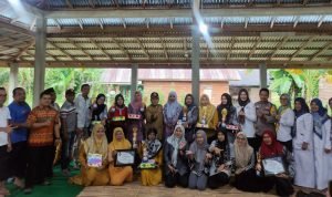 Cegah Stunting, Melalui Bidan Desa Nagari Balah Aie Tingkatkan Pengetahuan dan Motivasi Kader Posyandu